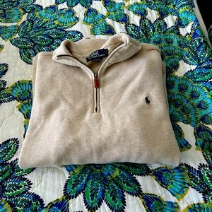 Barely worn men's Large Ralph Lauren quarter zip
